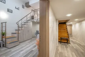 Freshly Renovated 1 BDRM Loft in The Old Center - Image 4