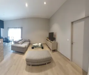 Beautiful 140 m2 apartment + 20 m2 terrace in a quiet area - Image 3