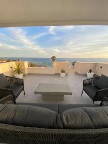 Spectacular penthouse with ocean view and pool - Image 3