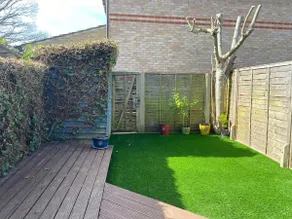 2 Bed House in Hampton - Free parking - Image 5
