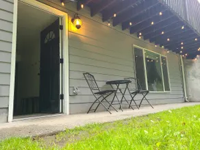 BOHO creekside get away - Image 3
