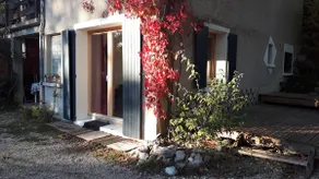 Ground floor, riverside, view of Vercors - Image 2