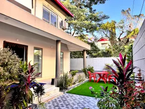 Fully furnished villa with 4 AC Bedroom & Parking - Image 3