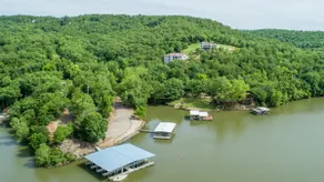 Bring your boat and enjoy the lake! - Image 5