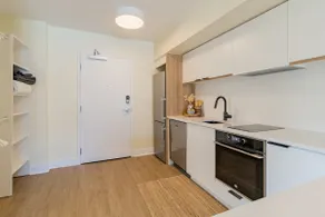 2 bedroom Condo- hot tub, 1 min to beach - 206 - Image 4