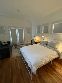 Quiet, Clean, Scent-Free Guesthouse Near Duke! - Image 2