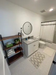 Quiet, Clean, Scent-Free Guesthouse Near Duke! - Image 5