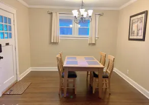 Unique family home - Image 2