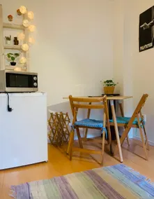 Lovely unit w free parking/naturally cool @ Summer - Image 3