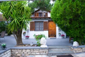 Beautiful beach house in Glyfoneri bay, Thasos - Image 2