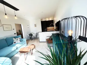 Beautifully renovated guesthouse - Image 5
