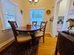 Historic Boutique Bungalow ~ Villa Blanca Pajaro (White Bird) - Image 3