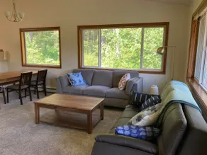 Spacious Home with great views and great location - Image 4