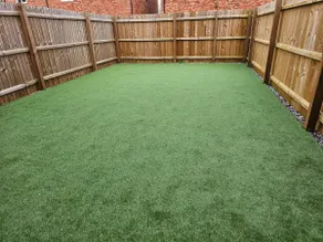 Modern 3 Bed House with Free Private Parking Rugby - Image 2