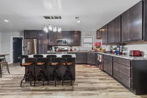 4 bedroom spacious oasis with game room, sleeps 11 - Image 5