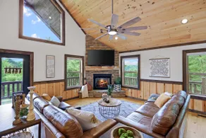 FirePit | Family Friendly | Outdoor Swings | Local - Image 5
