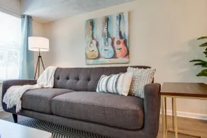 Red Brick Retreat ~ 5★ Location, Outside Nashville - Image 3