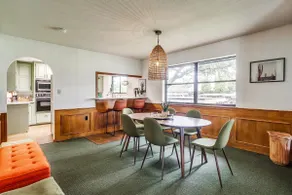 Rockstar Lake House -Pool Table- Sleeps 11 - Image 4