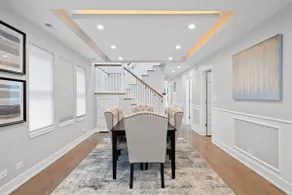 Gorgeous 7BD Home w/ Garage - Image 3