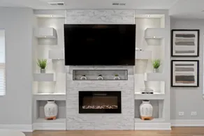 Gorgeous 7BD Home w/ Garage - Image 2