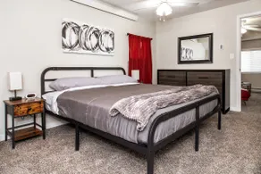 ⁑King Bed⁑Whirlpool Tub⁑Covered Patio⁑Near Playground⁑ - Image 2