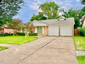 Super Cozy 4BR Home | Sleeps 10 | Katy - Image 2