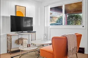 Cheerful Studio Getaway/Garden/By Lake State Park. - Image 2