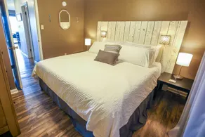 Cozy, charming condo with everything needed to feel at home. - Image 4