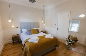 Luxe Apartment in Richmond, North Yorkshire - Image 3
