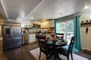 Edmonds Abode Guest suite - Image 3