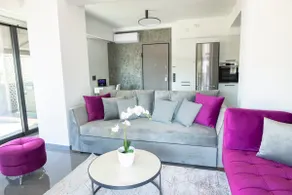Luxury Penthouse with Acropolis View and Private Apt - Image 3