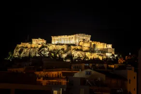 Luxury Penthouse with Acropolis View and Private Apt - Image 4