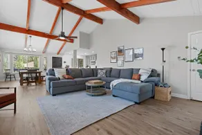 Five Pines- Close to Main Marina - Image 4
