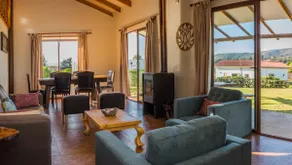 CasaMaite: Spacious House - 3 Bedrooms in Suite - Image 5
