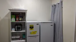 Lovely one bedroom rental unit with inground pool - Image 4
