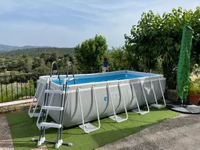 Splendid apartment with a pool and a hot tub - Image 4
