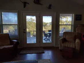 Quiet, peaceful, and secluded 3-bedroom home - Image 5