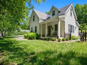 Grove Cottage walkable retreat in St. Croix Valley - Image 4