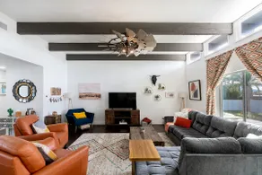 Modern 3BR Home w/ Heated Pool, Games & Parking - Image 4