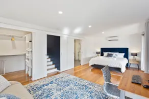 Luxury Getaway in a Statement Home Steps to Beach - Image 3