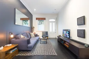 Charming Victorian terrace house in the heart of Woollahra village - Image 3