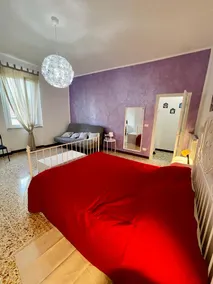 'La Casina Di Clara' - Livorno free parking!' - Image 4