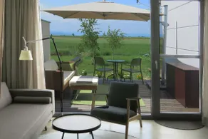 Charming studio apartment with sun terrace! - Image 2