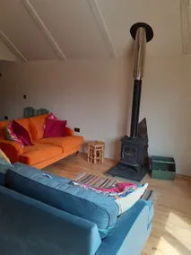 Lovely 2 bedroom cottage set in coastal village - Image 2
