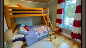 Cottage on Stanley River with amazing views and private pool - Image 4