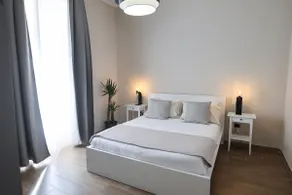 F_Flats Modern Apartment In the Heart of Naples(1) - Image 5