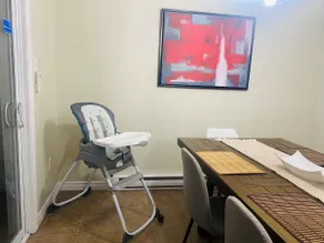 Entire townhouse ,King bed,AC,Parking fast wifi - Image 3