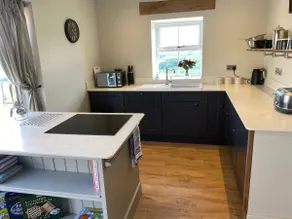 Recently converted cottage with panoramic views - Image 3