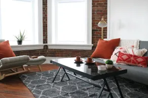 Spacious King bed apartment in Historical Mansion - Image 2