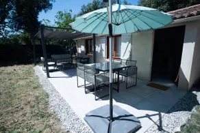 The Annex of Orange and its pool - Image 2